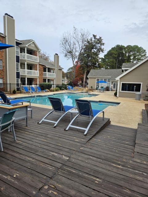 Center City Charm, the place for all your needs! Condo in Huntsville