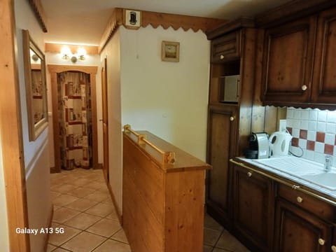 Grand appartement 4 pièces avec piscine, sauna et WiFi proche des pistes - FR-1-411-909 Apartment in Landry