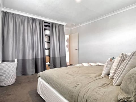 NEW! Long stay welcome. 2 Bedroom Boutique Home Apartamento in Brisbane