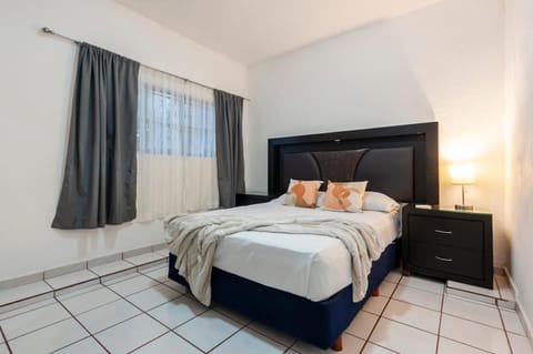 Cozy apartment near Versalles Apartment in Puerto Vallarta