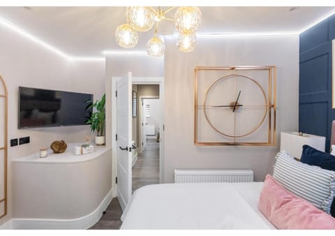 Modern London 3-Bedroom Flat Apartment in London Borough of Southwark