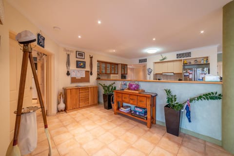 Funland, Family Home On The Canals Mandurah House in Mandurah