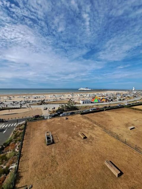 Plage de Calais, vue sur mer! Apartment in Calais