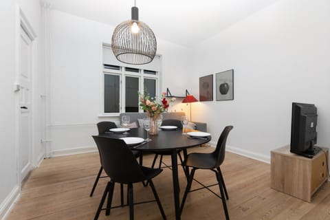 Come Stay in Aarhus - Close to everything 4 people Condo in Aarhus