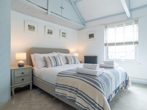 Holiday Home Issey Cottage by Interhome House in Mevagissey