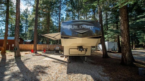 Fully Setup RV for Glamping #27 at Blue Spruce RV Park & Cabins House in La Plata County