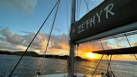 Zephyr Catamaran, your private cruise House in Saint Martin