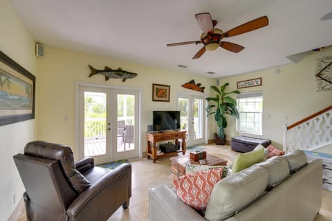 Waterfront Key West Oasis with Float Dock! Casa in Sugarloaf Key