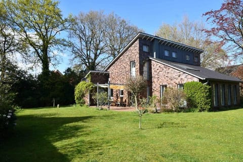 Unser Traumhaus mit wunderschönem Garten House in Aurich