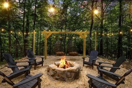 Private Mountain Getaway - Movie Theater - Hot Tub House in Union County