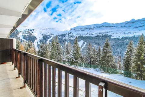 Stunning 4-bedroom apartment Flaine Foret, fully refurbished, beautiful panoramic views Appartamento in Arâches-la-Frasse