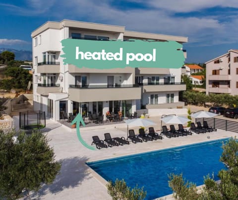 Property building, Swimming pool