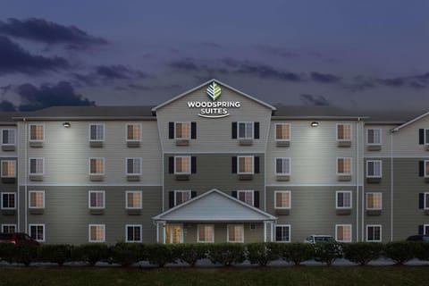 WoodSpring Suites Columbia Fort Jackson Hotel in Columbia