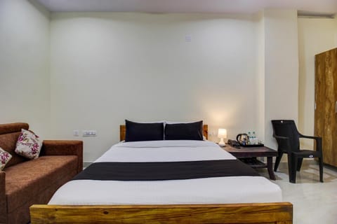 Magnus Suites Luxury rooms Hotel in Secunderabad