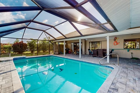 Seahorse Retreat House in Cape Coral