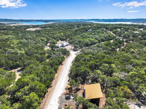 Little Blanca House in Canyon Lake