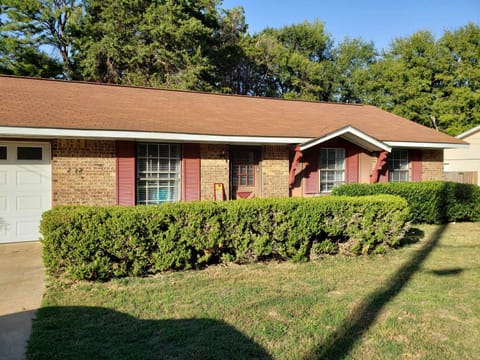 Midtown Southern Charm House in Tyler