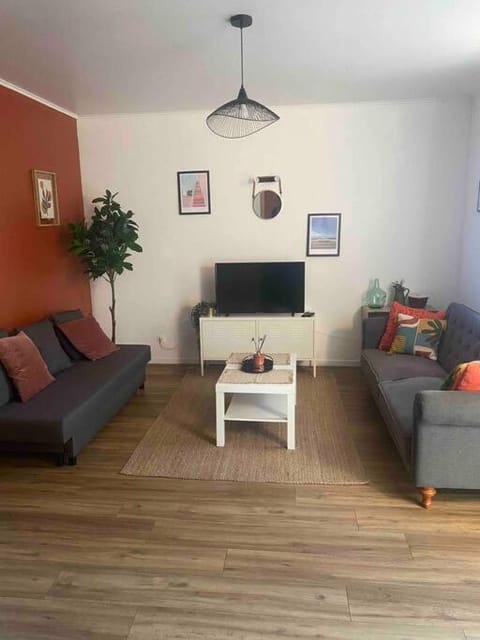 Cosy et charmant grand T2, parking privé Apartment in Gagny