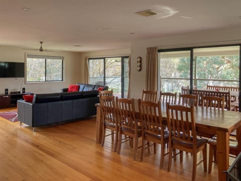 Eildon Views House in Bonnie Doon