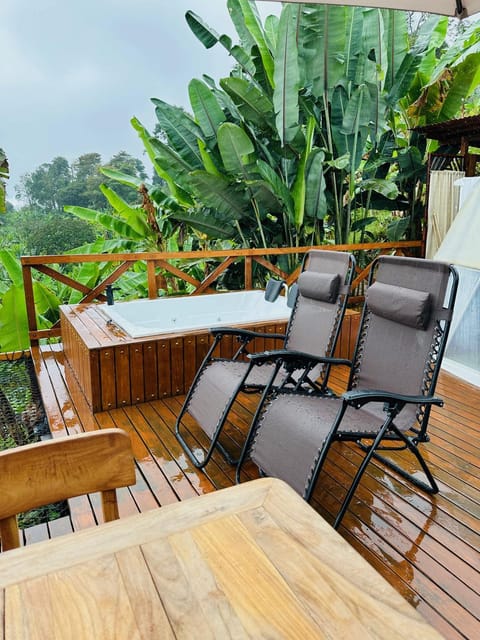 Day, View (from property/room), Balcony/Terrace, Seating area, Garden view