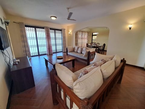 Marique villa Condominio in Mombasa