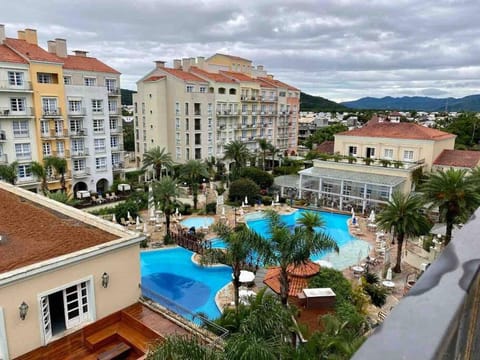 Il Campanário Jurerê vista frente mar andar alto Condominio in Florianopolis