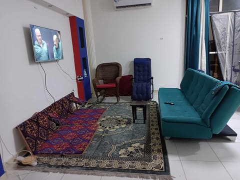 nice room inside an apartment Eigentumswohnung in Abu Dhabi