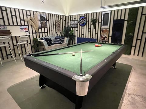 Billiard, Billiard, Game Room