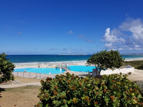 Sea view, Swimming pool