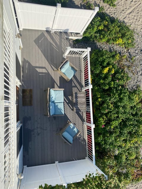 Balcony/Terrace, Garden view