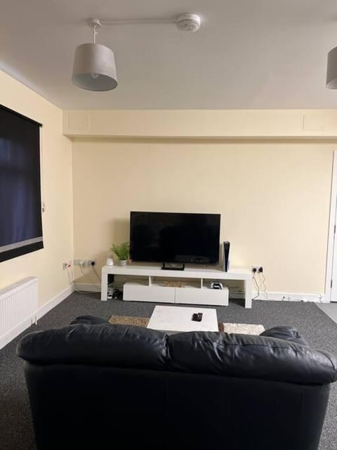 1 Bedroom Apartment, Harlow city centre Condo in Harlow