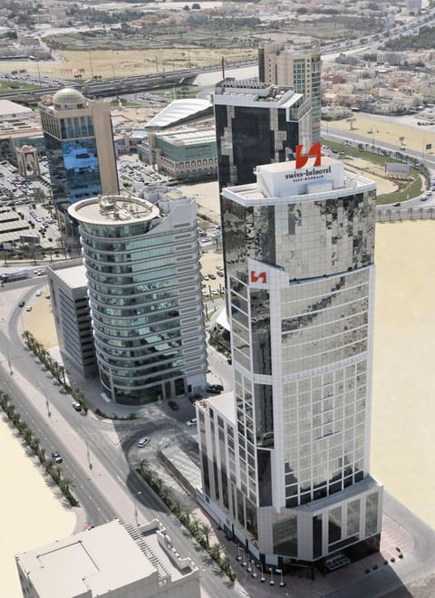 Facade/entrance, Bird's eye view, Area and facilities