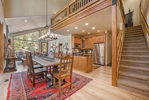 Fall River Retreat - Monthly Long-Term Vacation Rental townhouse House in Estes Park