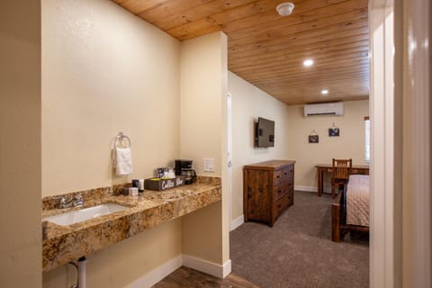 Tahquitz Pines Retreat Hôtel in Idyllwild-Pine Cove