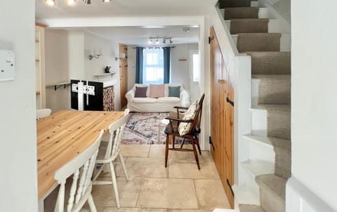 Farthing Cottage…cute ‘n’ cosy! House in Kingsbridge