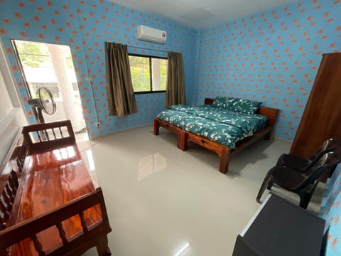 MEGIE HOMESTAY Premier Betong Thailand House in Kedah