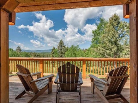 Circle B Mountain Home - Relax with Amazing Views Chalet in Angel Fire