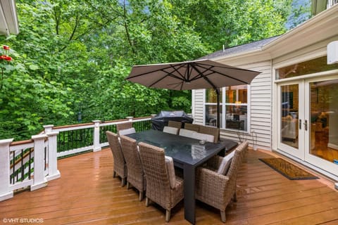 Luxury Retreat with Family Feel: Perfect Getaway! Villa in Catoctin