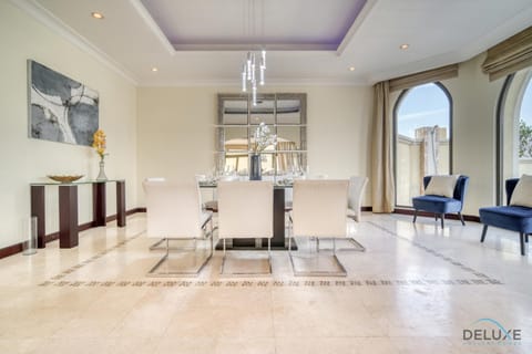 Premier 6BR Villa with Assistant's Room and Private Pool in Frond E Palm Jumeirah by Deluxe Holiday Homes Condo in Dubai