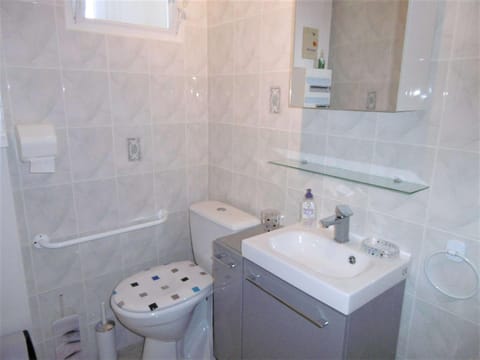 Maison 3 pièces 4 à 6 personnes proche de la mer WIFI - KRISTEN Villa in Brittany