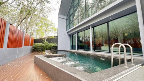 Patio, Pool view, Swimming pool