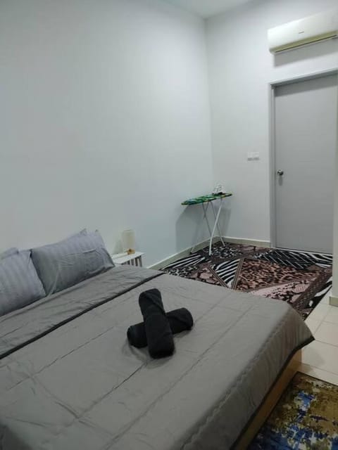 Lakeview 3 Bedroom Apartment in Presint 18 Putrajaya Eigentumswohnung in Putrajaya