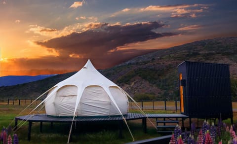 Chilenativo Riverside Camp Luxury tent in Santa Cruz Province
