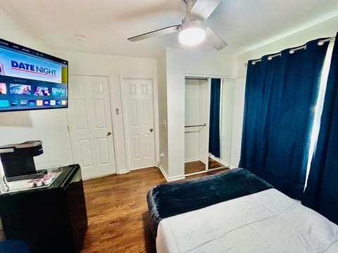 Cozy Bedroom Suite, Private Bath Urlaubsunterkunft in Indian Trail