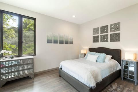 Peppertree Canyon 1BD 1BA Luxe Urban Retreat Haus in North Tustin