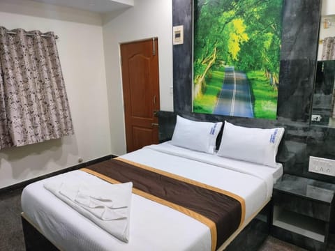 Hotel Nova Comforts Madiwala Hotel in Bengaluru