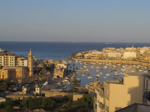 Panoramic Penthouse in Marsascala which enjoys sea and country views Copropriété in Marsaskala