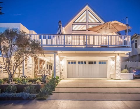 Property building, Night, Garden, Garden view