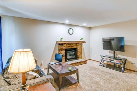 Pet-Friendly Urbandale Home about 8 Mi to Des Moines! House in Clive