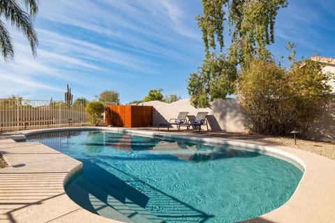 Sonoran Sunshine by AvantStay Pool Putting Green BBQ Ping Pong Pool Table Entertainers Wonderland Casa in Scottsdale